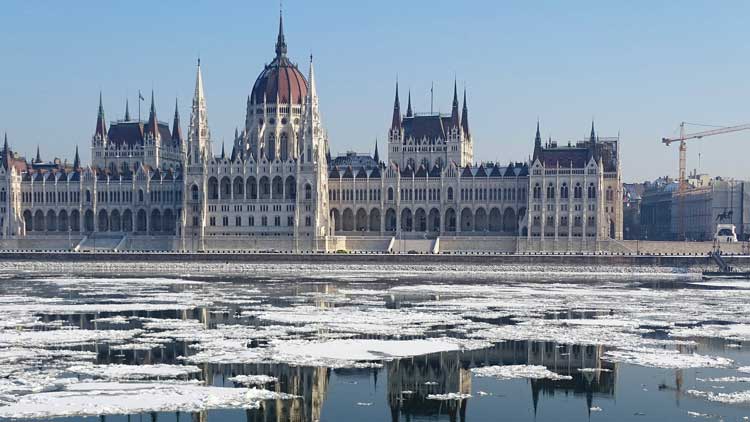 Speciaal straal Vorming Weer Boedapest - Beste reistijd & overzicht weer per maand